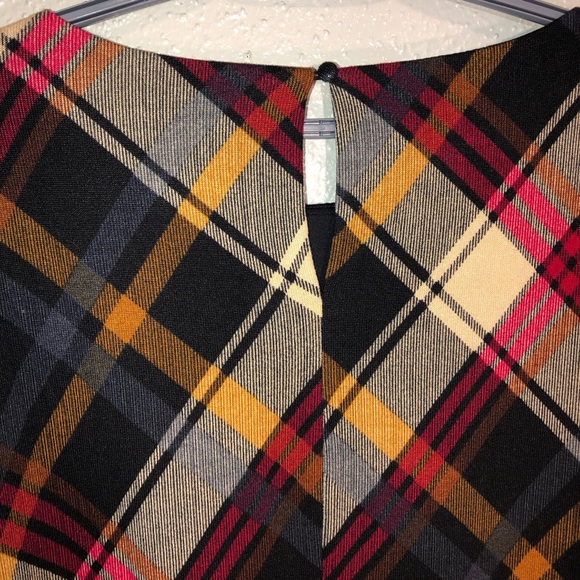 JH NWT. XL. Color Multi 27” Top /Bottom, 21” Armpit / Armpit Easy Flow,Pockets - Picture 3 of 8